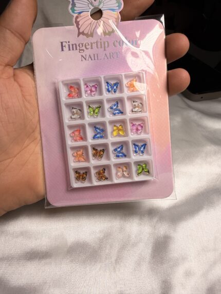 Fingertip bufferfly